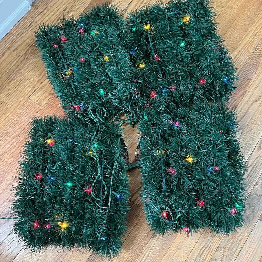New in box Multi Color Garland 2 Pieces 36 Feet